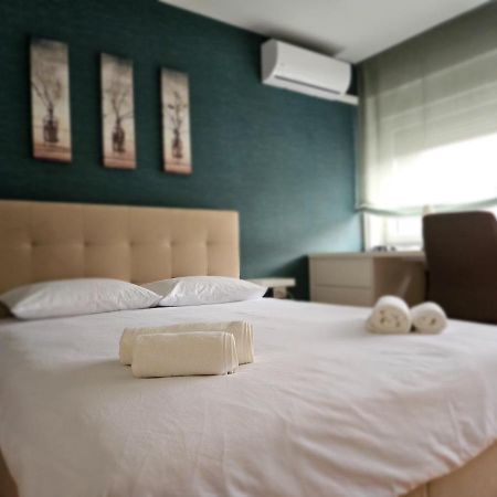 Comfort Rooms Remiza - Free Private Parking - Self Check-In Zagreb Exterior foto